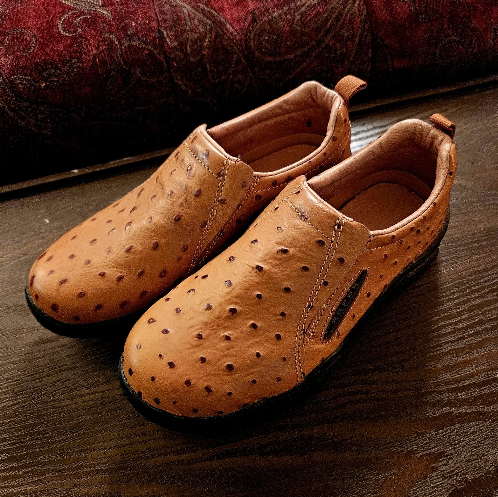 Women's Roper Faux ostrich shoes
